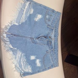 Light jean shorts